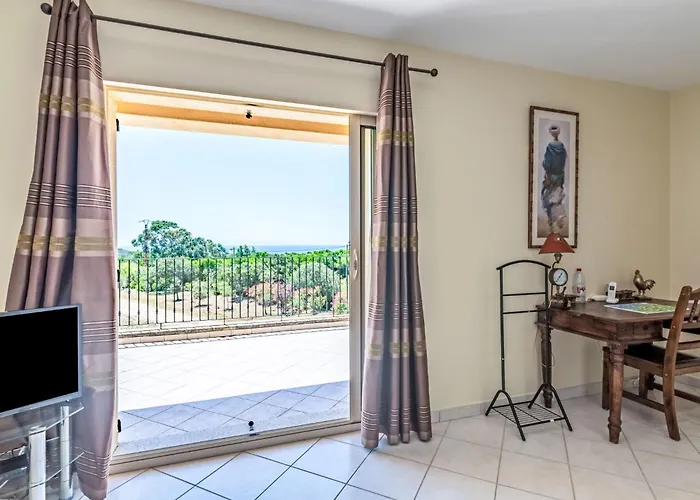 I Tre Fratelli By Interhome Pianottoli-Caldarello (Corsica)